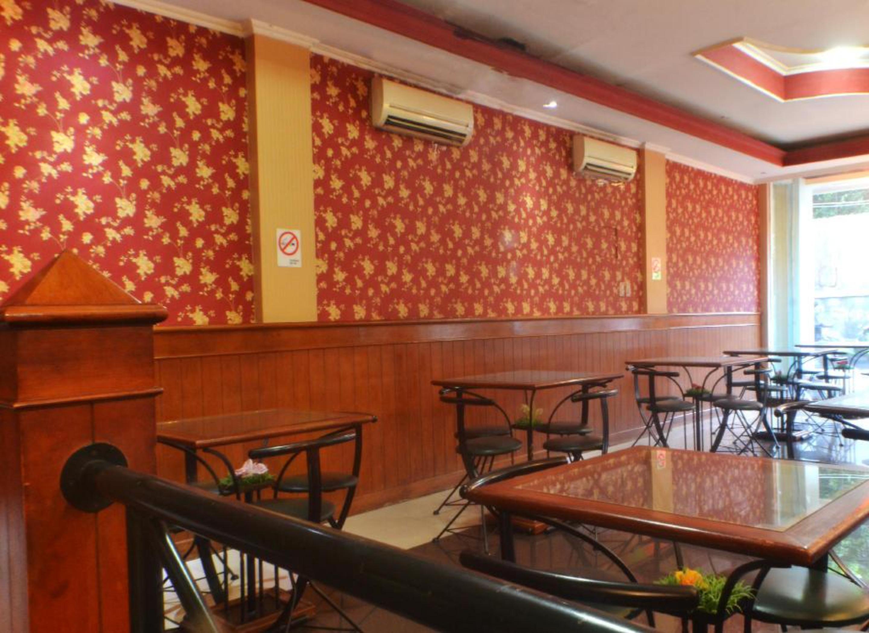 Hotel Istana Bungur Yakarta Exterior foto