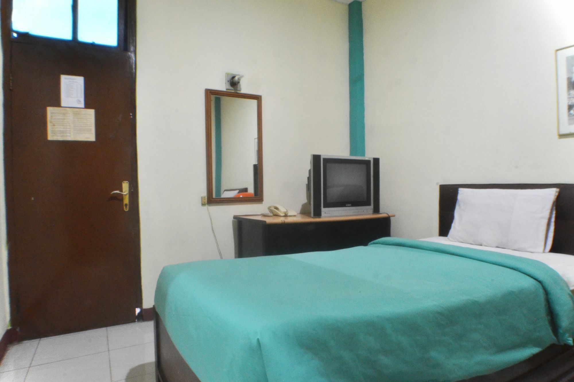 Hotel Istana Bungur Yakarta Exterior foto